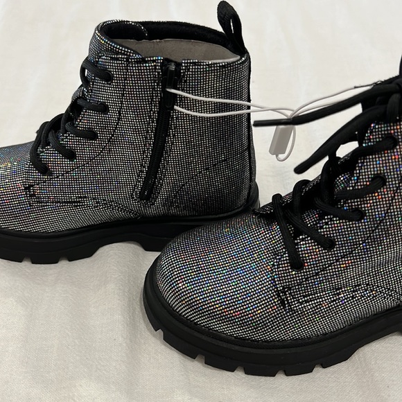 Zara girls bundle! Skirt size 3-4 yrs shoes are size 26 - Picture 10 of 11